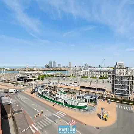 The Amandine View - Prime Location In アパート