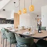 The Amandine View - Prime Location In *